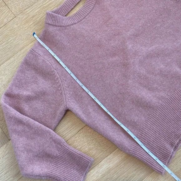 Mango Sweater - Picture 9 of 13